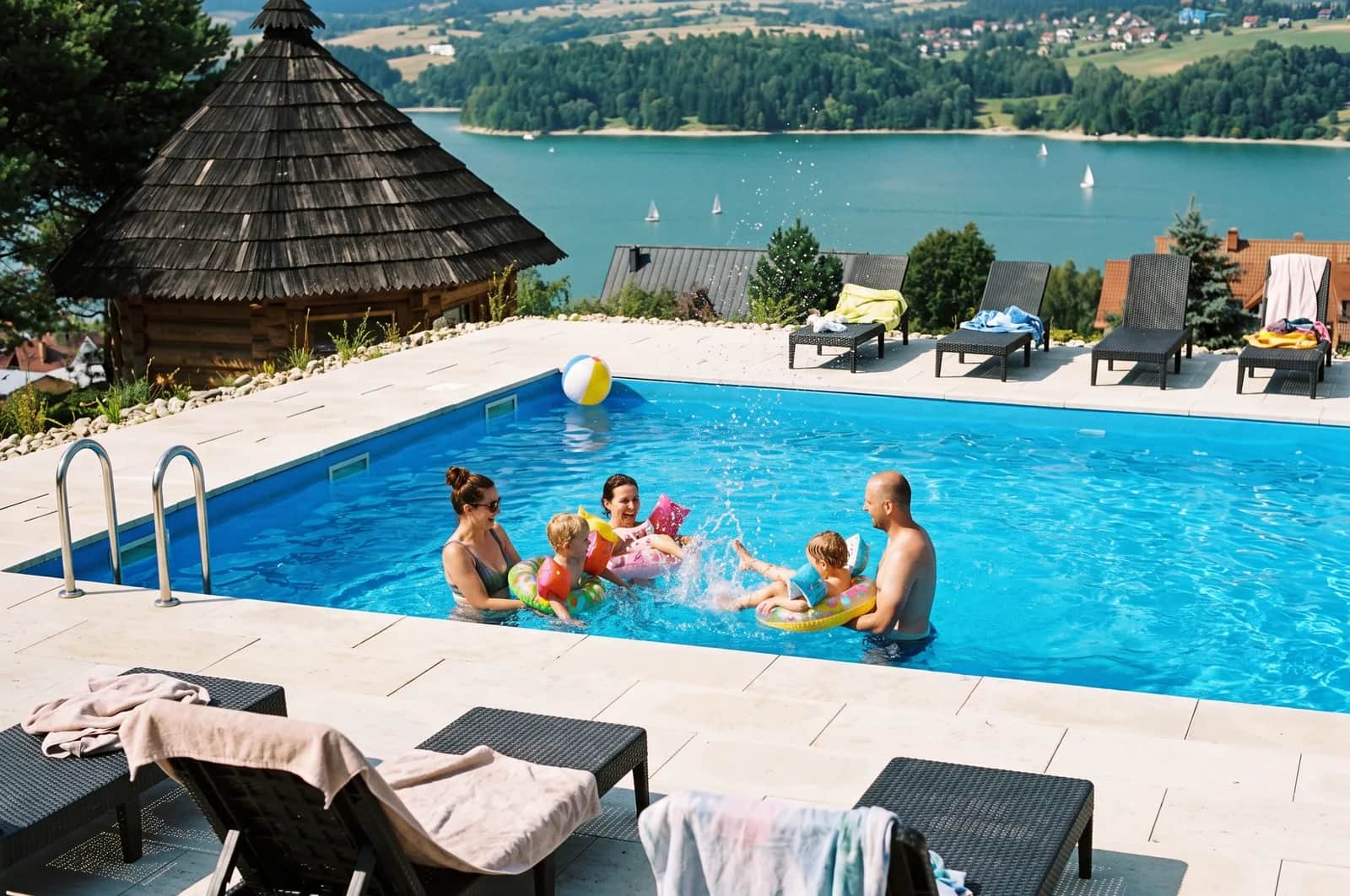 Pakiet: Pobyt rodzinny (Family Lake Club) - Rodziny premium